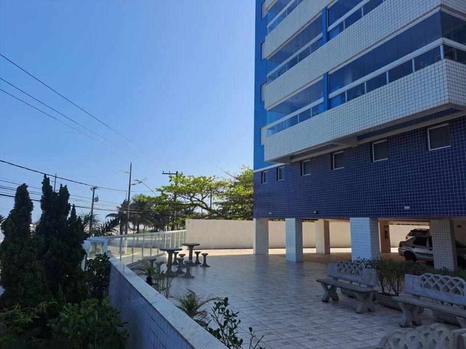Apto Aconchegante Beira Mar Com Ar No Quarto Solemar Zewnętrze zdjęcie