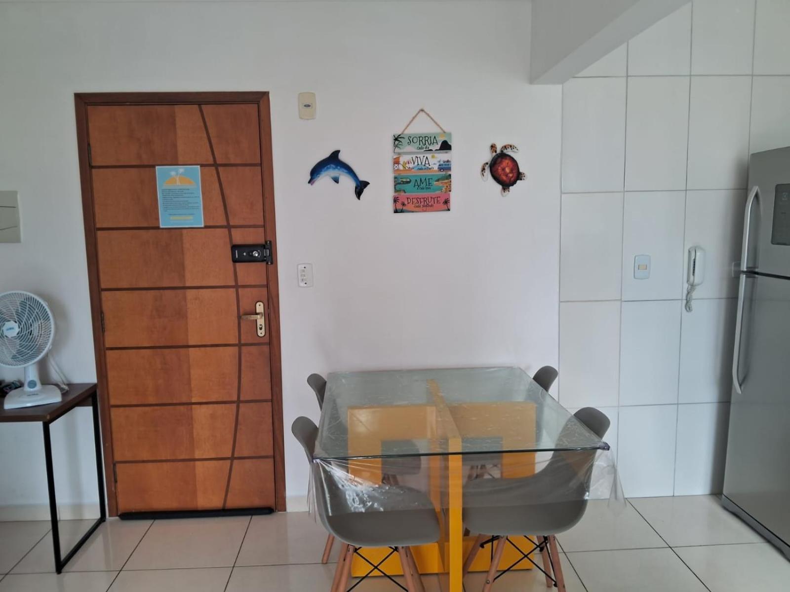 Apto Aconchegante Beira Mar Com Ar No Quarto Solemar Zewnętrze zdjęcie